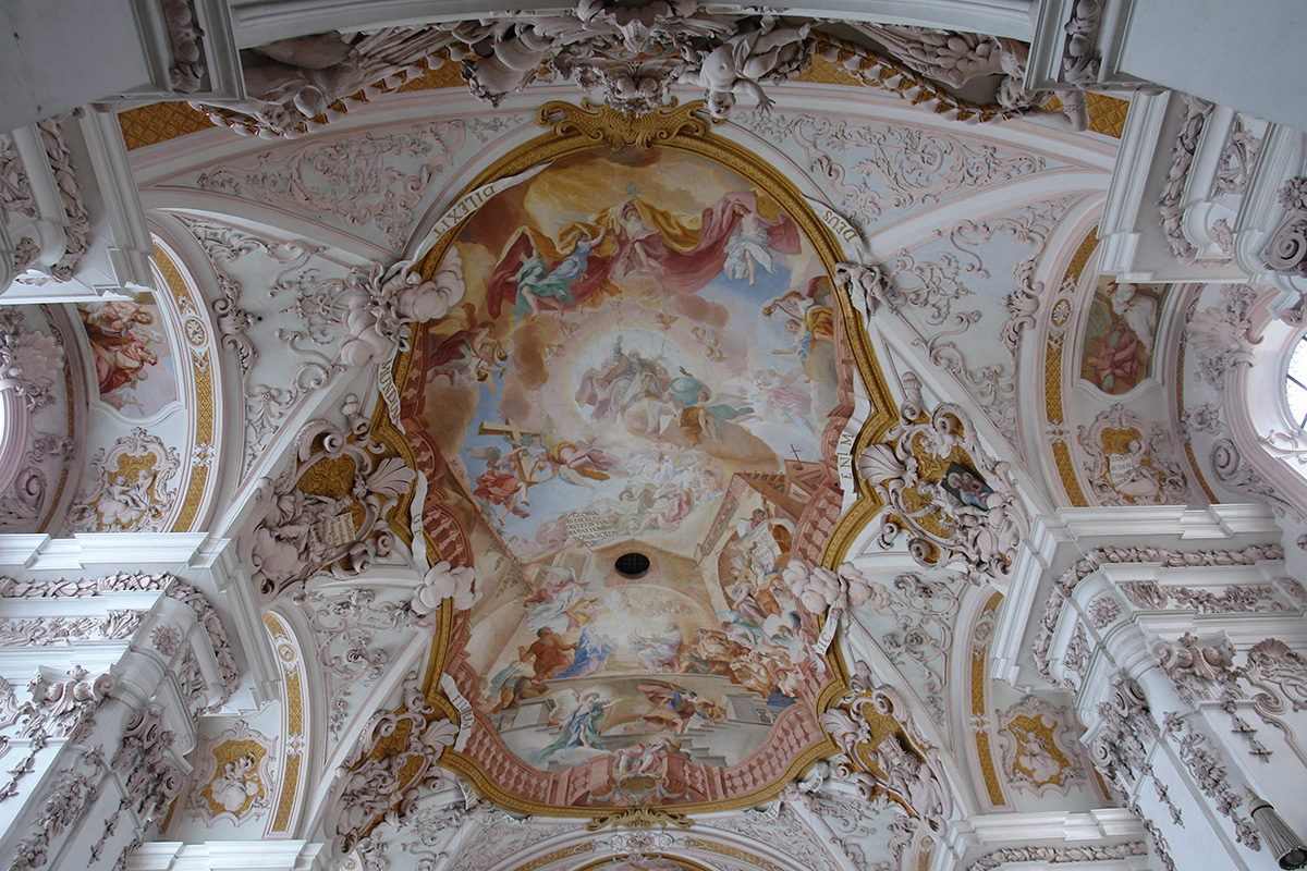 Hauptfresko: Weihnachtsvision des hl