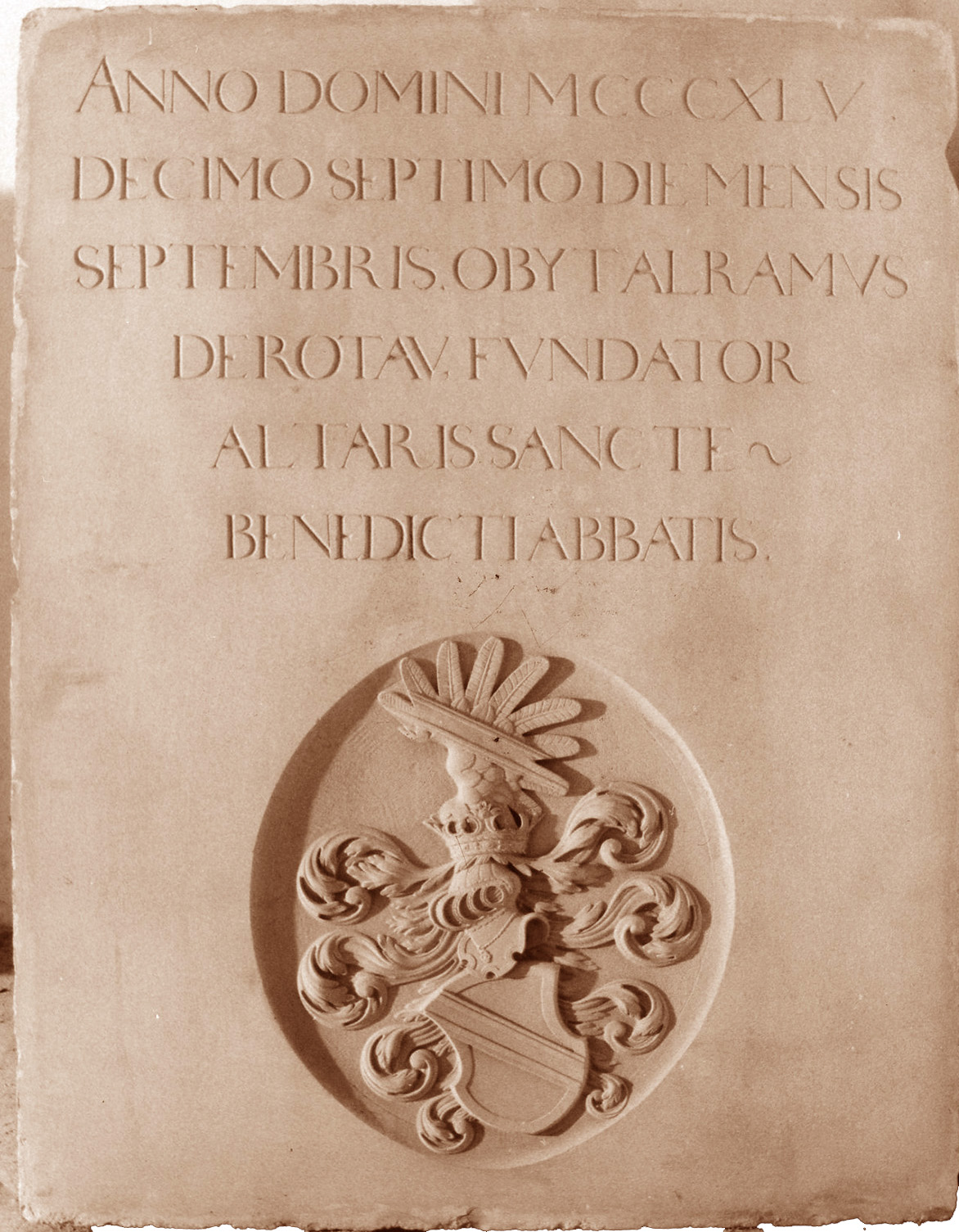 Gedenkplatte für Alram von Rottau