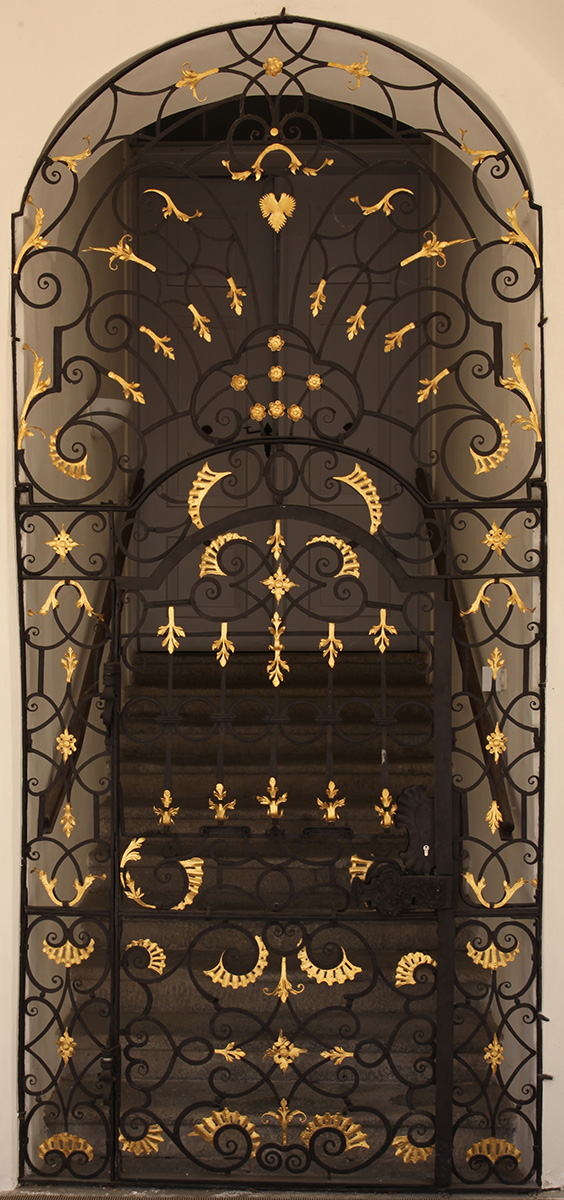 Eingangsportal (Schmiedeeisengitter) zur Prälatur