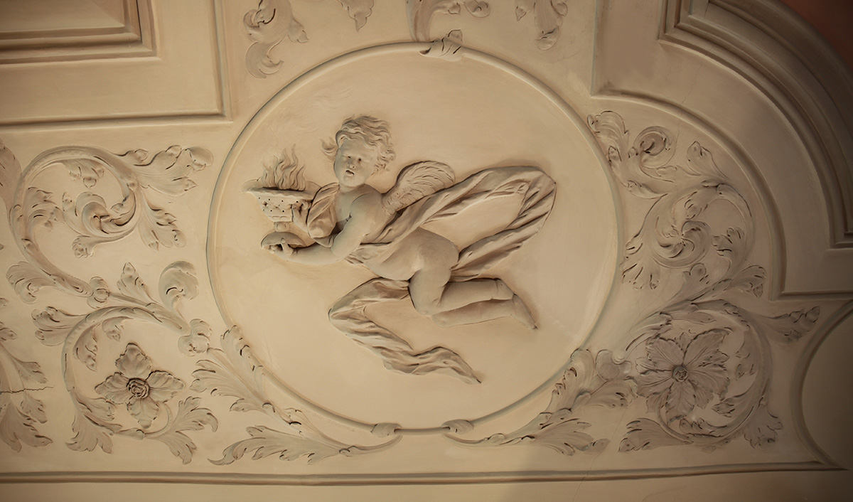 Detail der Stuckdecke des Rekreationssaals